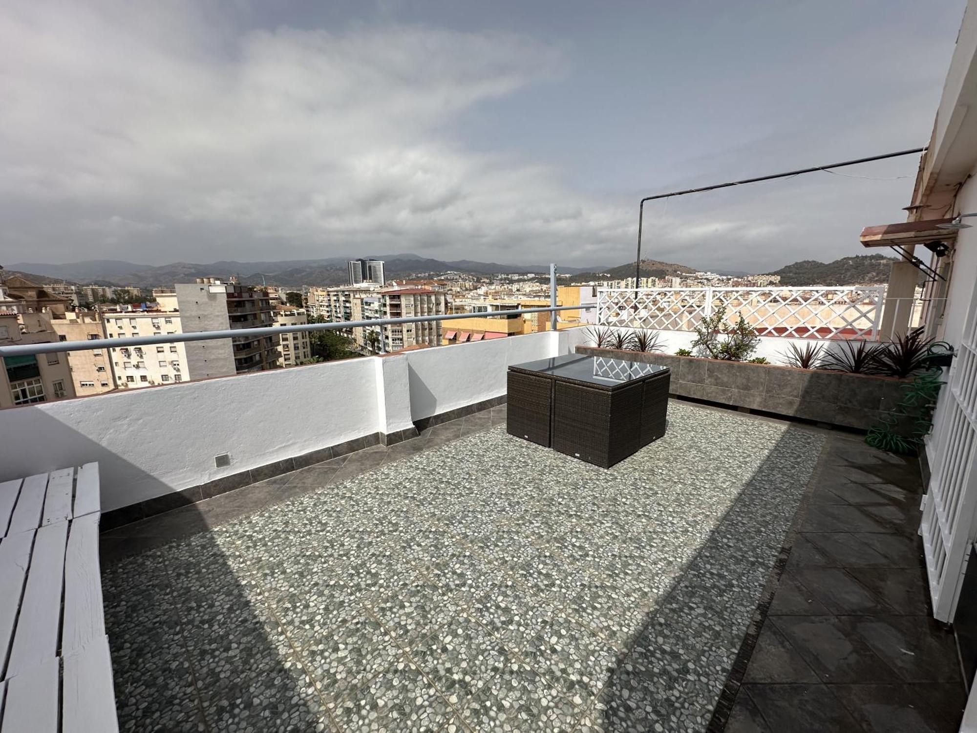 Appartement Atico Plaza Bailen Malaga Centro Extérieur photo